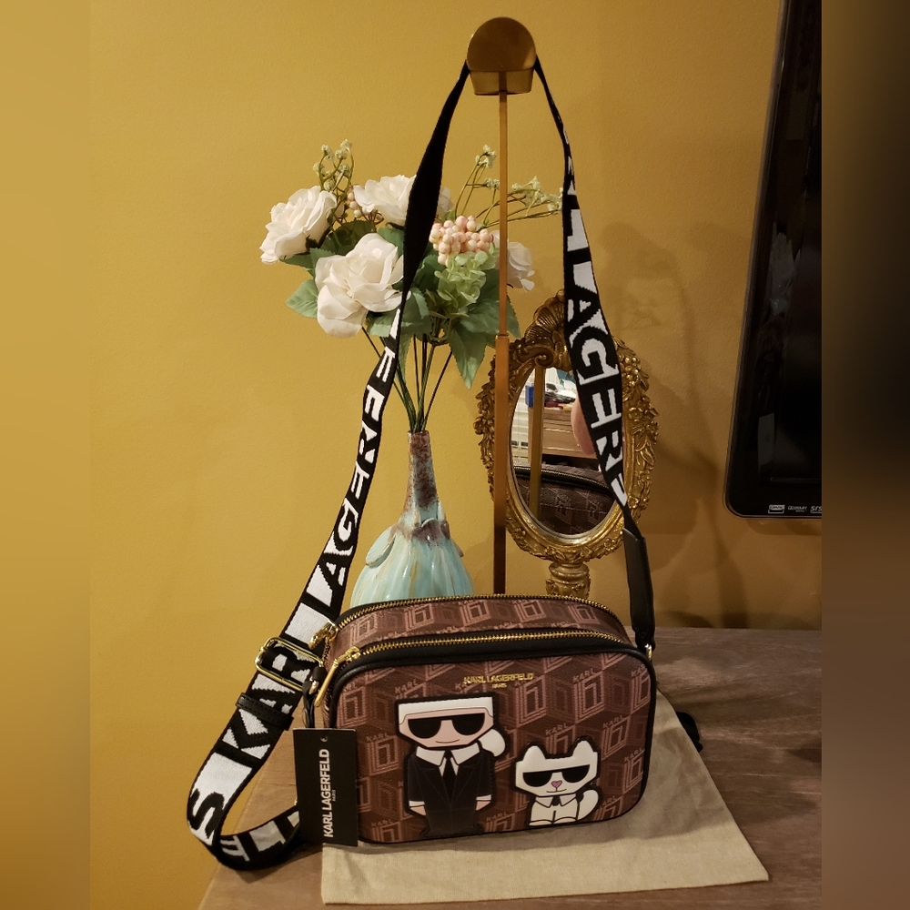 Karl Lagerfeld Brown Geometric Crossbody Camera Bag Black & White Strap NWT! - Picture 3 of 5